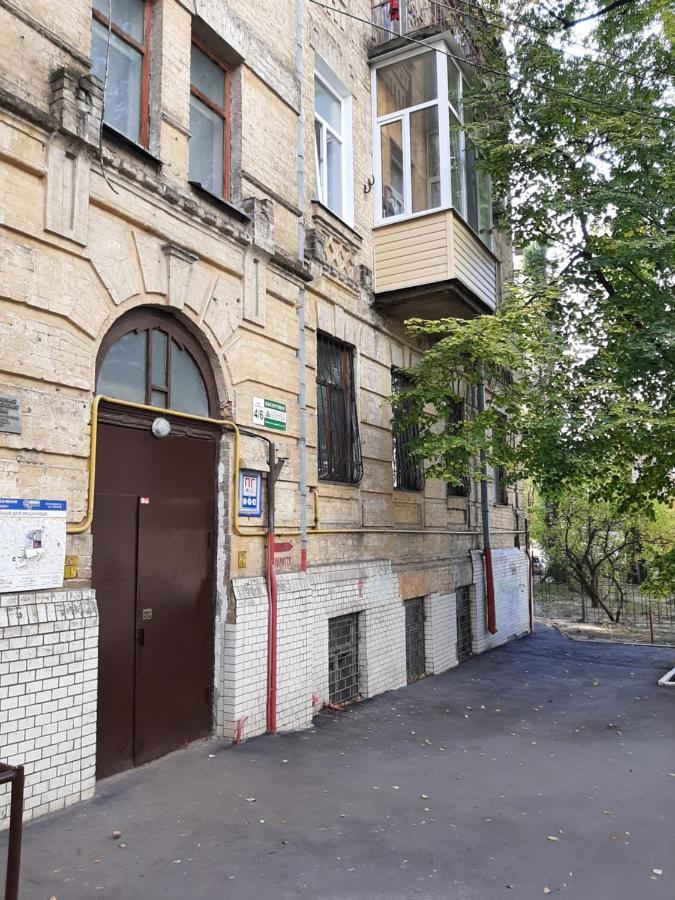 1 Stop From Railway Station Lägenhet Kiev Exteriör bild